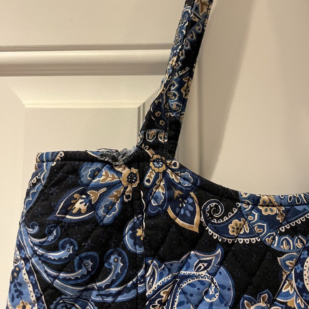 Curvy Tote in Windsor Navy by Vera Bradley - Picture 12 of 12